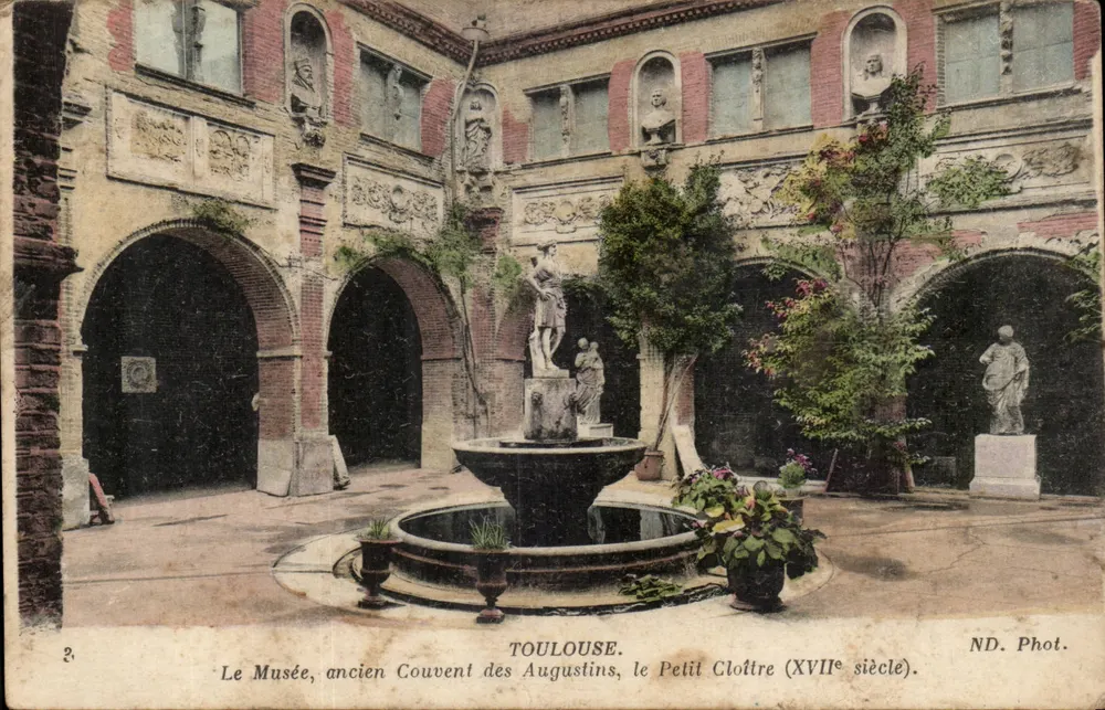 Toulouse — Das Museum, ehemaliges Augustinerkloster, der Kleine Cloister (18. Jahrhundert) — ND. Fot. - Vorderseite
