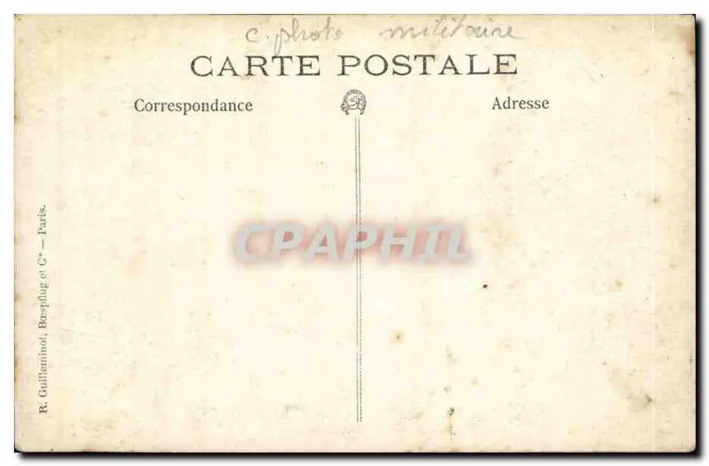 Quatro soldados em uniforme — foto militar — R. Guillenniot, Besplug et C° — Paris - Verso