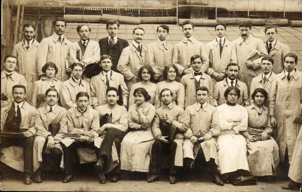 Gruppe von Studenten — Ingenieurs- oder Techniker-Schule — R. Guilleminot, Brapflug et Cie, Paris - Vorderseite