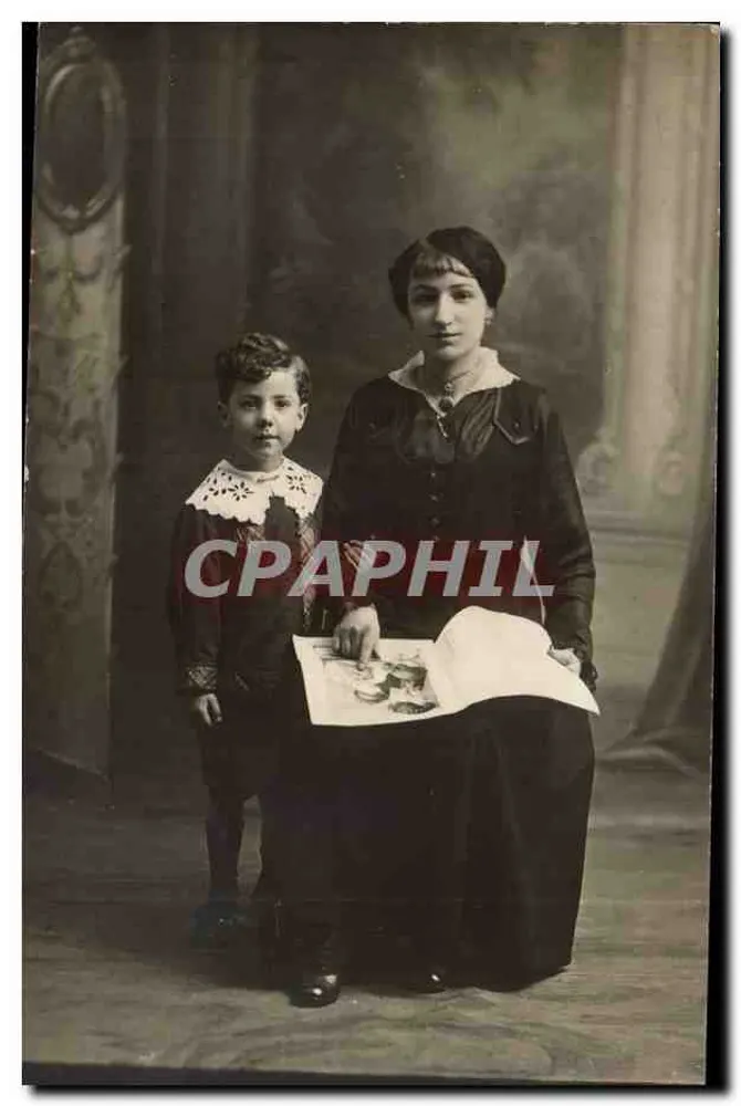 Frau und Kind — Fotografisches Motiv — H. Guttlieminat, Bassin et Cie, Paris - Vorderseite