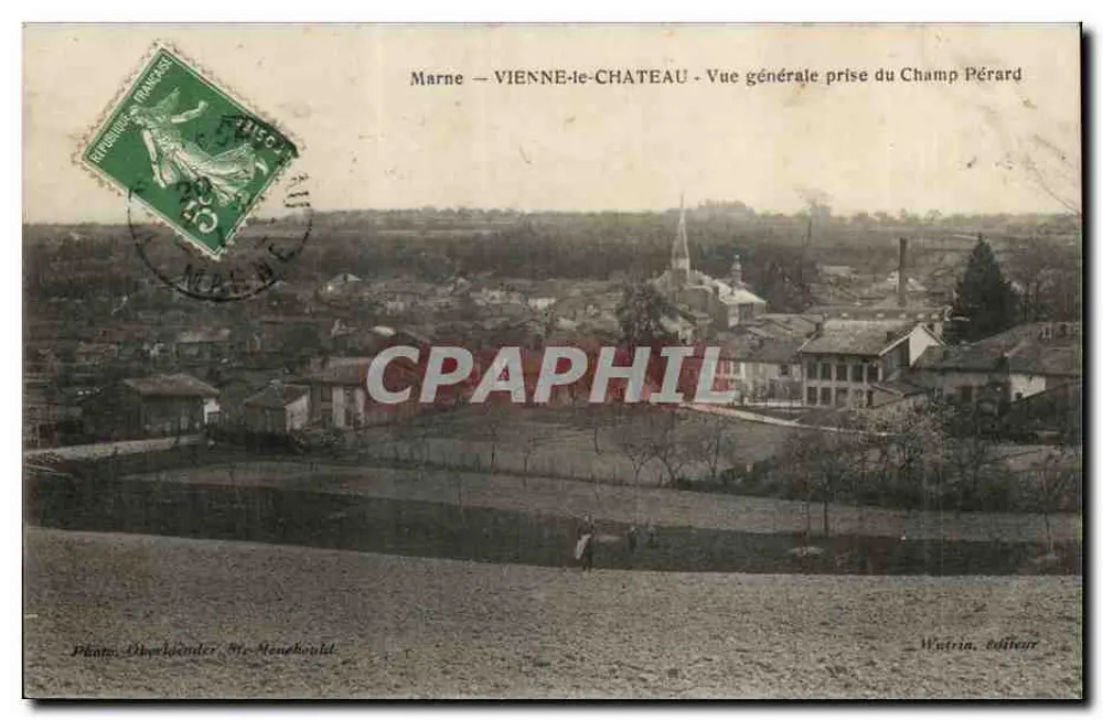 Vienne-le-Château — Allgemeiner Blick vom Champ Pérard — Verlag Watrria - Vorderseite