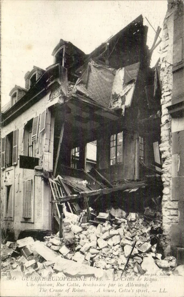 Destruição de uma casa na rue Cotta em Reims — Guerra europeia 1914 — editor M. Lavergne, Reims - Frente