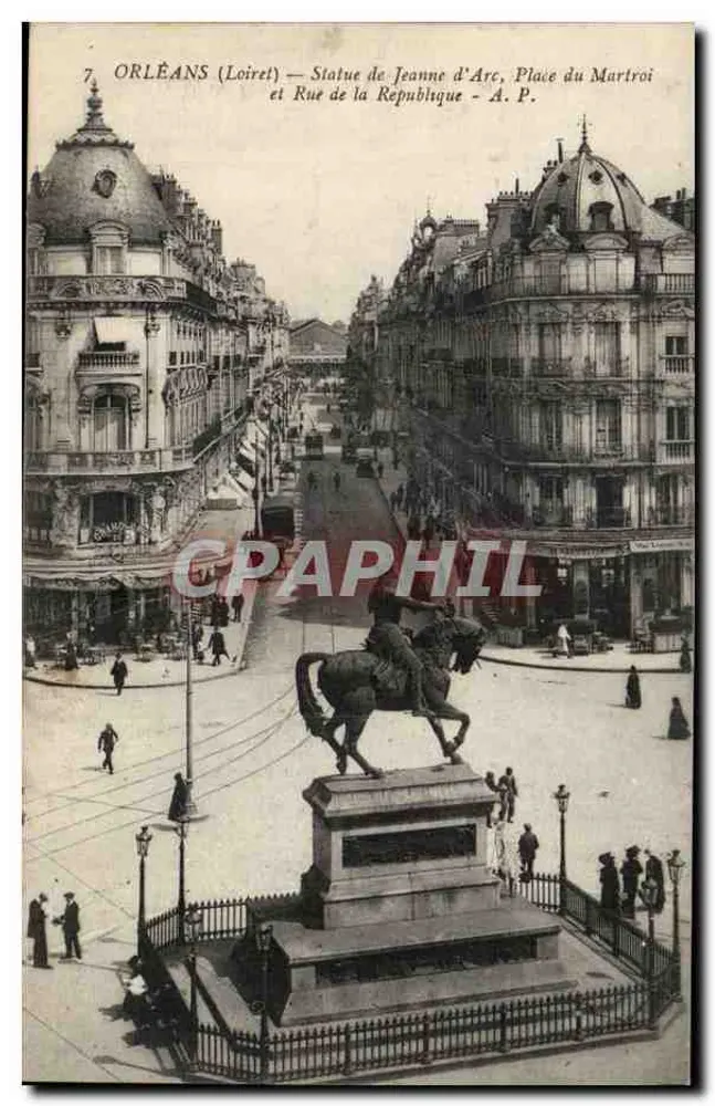 Orléans (Loiret) — Statue der Jeanne d'Arc, Place du Martroi und Rue de la République — A.P. - Vorderseite