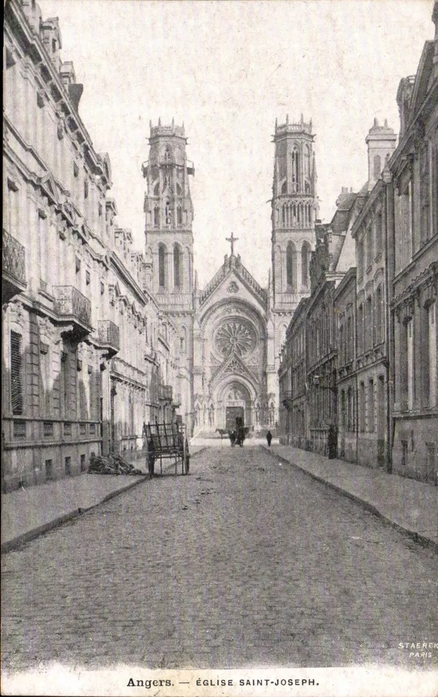 Angers — Igreja de São José — Staerck Paris - Frente
