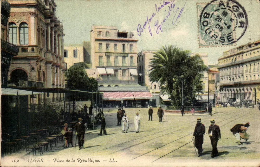 ALGER — Place de la République — LL. — 102 - Frente