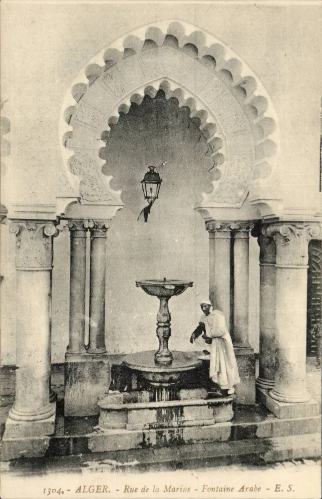 Algier - Rue de la Marine - Arabische Fontäne - E. S. - n° 1304 - Vorderseite