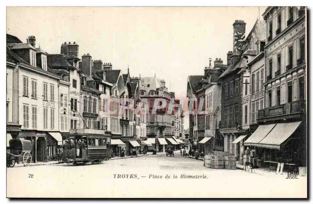 Troyes — Place de la Bonmelerie — Jhot, n°72 - Frente