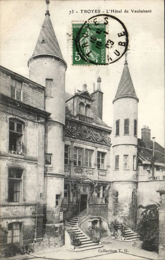 Troyes - Het Hotel de Vauluisant — Collectie T. G. - Voorkant