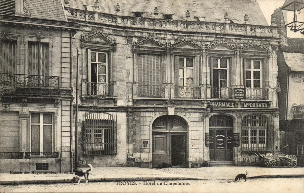 Troyes — Hotel de Chapelaines — Maison des Magasins Réunis, Verlag - Vorderseite