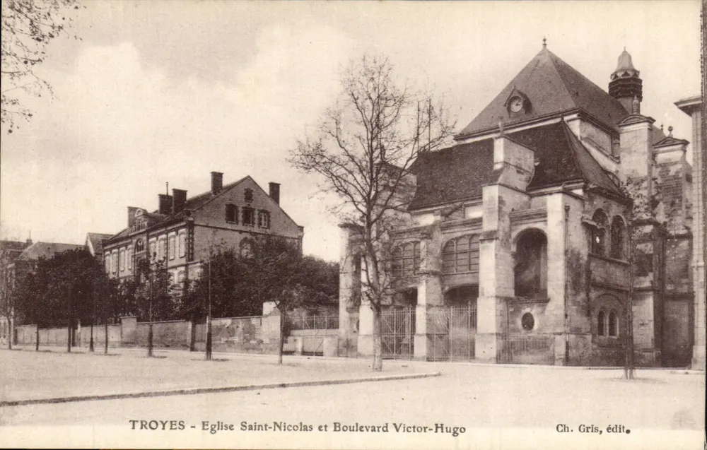 Troyes - Kirche Saint-Nicolas und Boulevard Victor-Hugo — Ch. Gris, Verlag - Vorderseite
