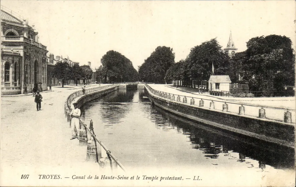 Troyes — Kanal der Haute-Seine und der protestantische Tempel — LL. n° 107 - Vorderseite