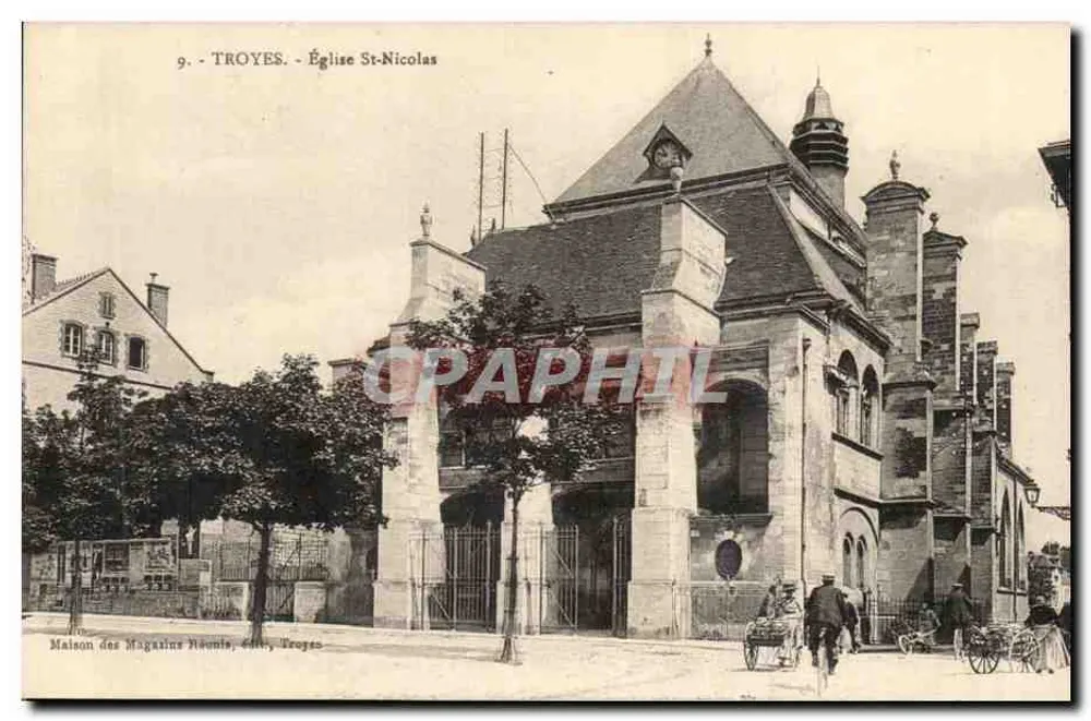 Troyes - Kerk van Sint Nicolaas — Maison des Magasins Néomis, TROYES - Voorkant