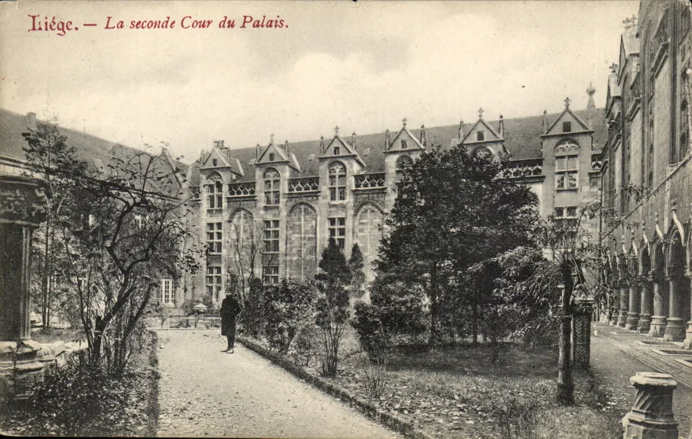 Liège — Die zweite Hofstelle des Palastes — Verlag nicht sichtbar - Vorderseite