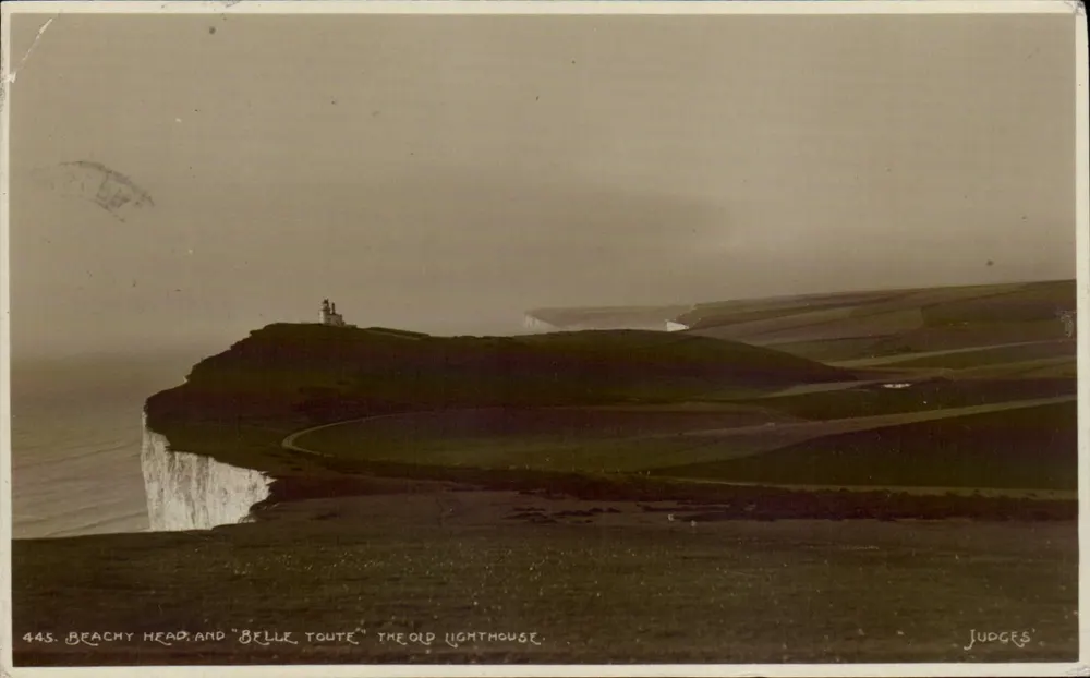 Beachy Head und 'Belle Toute' — das alte Leuchtturm — Judges' - Vorderseite
