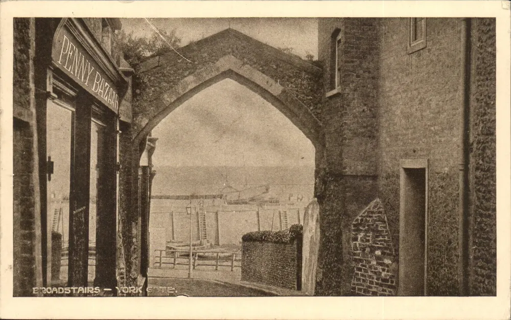 Broadstairs — York Gate — Penny Bazaar - Vorderseite