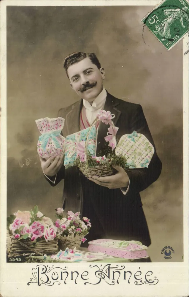 Mann in Anzug — mit Blumenkörben und Geschenken — Verlag Croissant Paris, n°3545 - Vorderseite