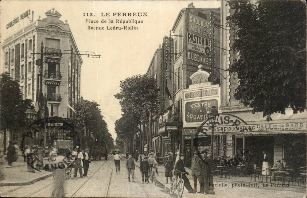 Le Perreux — Place de la République / Avenue Ledru-Rollin — F. Faciolle, photo-édit, Le Perreux - Vorderseite