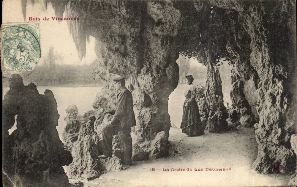 Bois de Vincennes — Die Höhle von Lac Daumesnil — Sammlung F. Fleury Nr. 18 - Vorderseite
