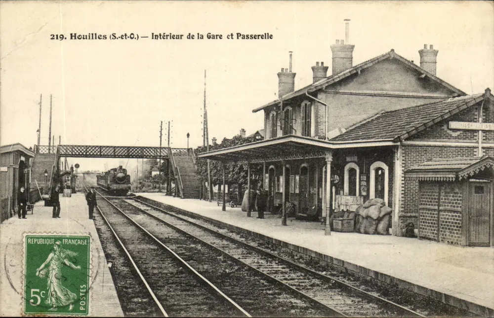 Houilles (S.-et-O.) — Innenansicht der Station und Brücke — Verlag: S.-et-O. - Vorderseite