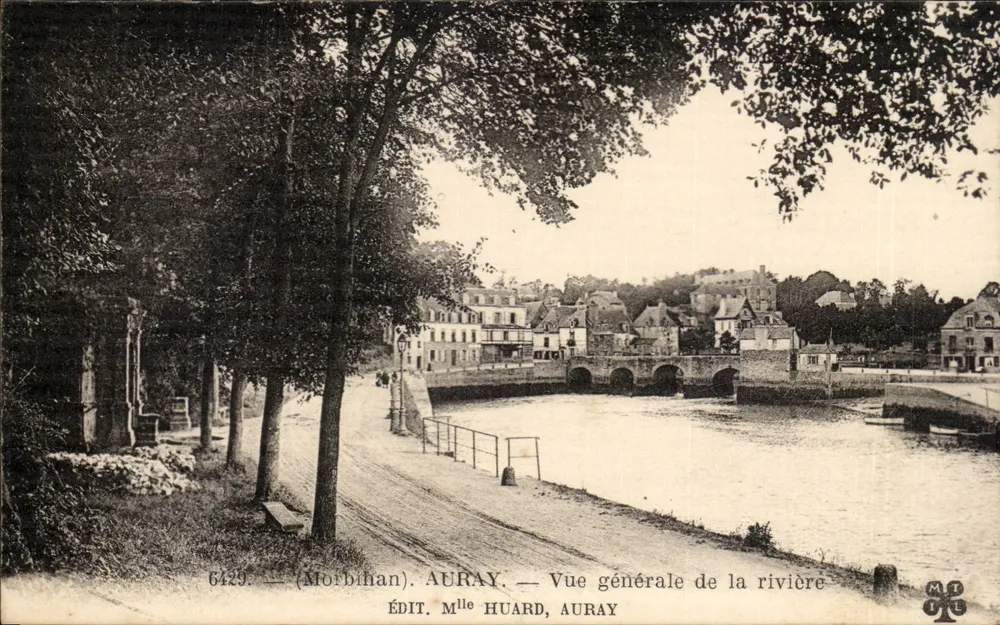 Auray — Vista geral do rio — Editora Mlle Huard, Auray - Frente