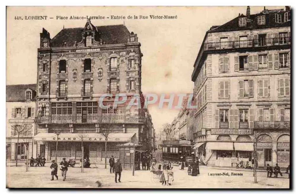 Lorient — Platz Alsace-Lorraine — Eingang zur Rue Victor-Massé — Laurent-Nel, Reonés - Vorderseite