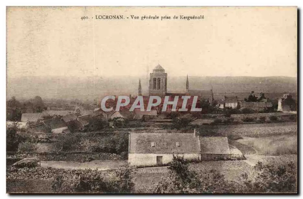 Locronan — Allgemeiner Blick von Kerguénolé - Vorderseite
