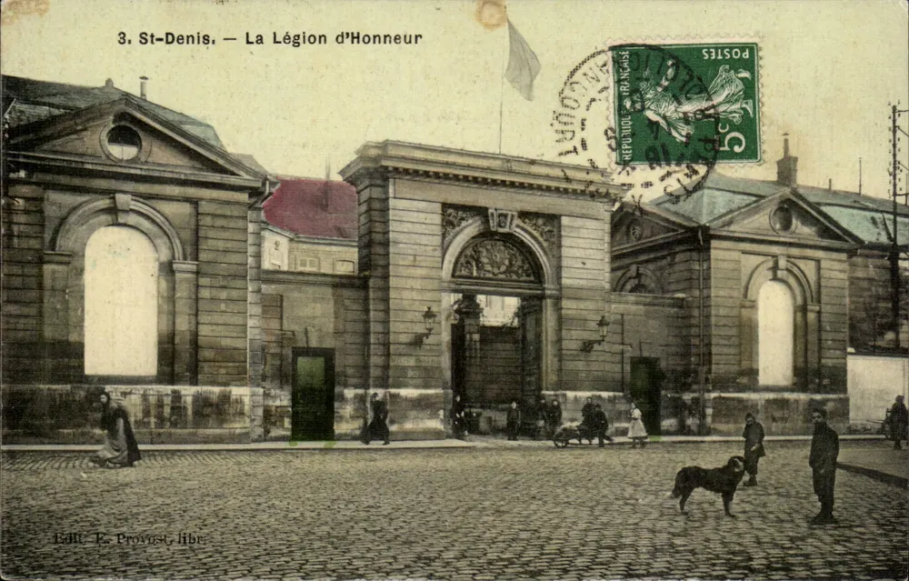 3. Saint-Denis — A Legião de Honra — Editor E. Provost, livre - Frente