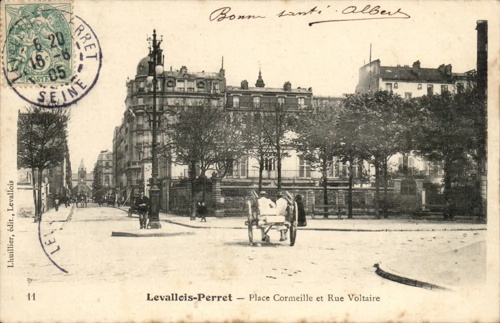 Levallois-Perret — Place Cormeille und Rue Voltaire — Lhuillier, Verlag, Levalllois, Nr. 11 - Vorderseite