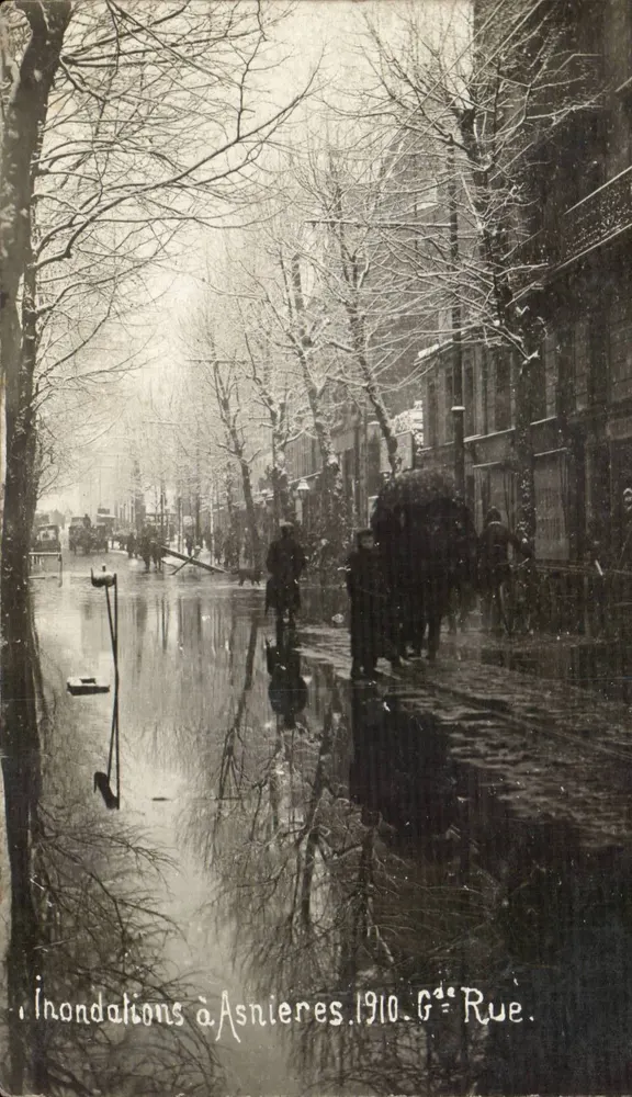 Inundações em Asnières — 6ª Rue — 1910 — Société des Postulats d'Asnières - Frente