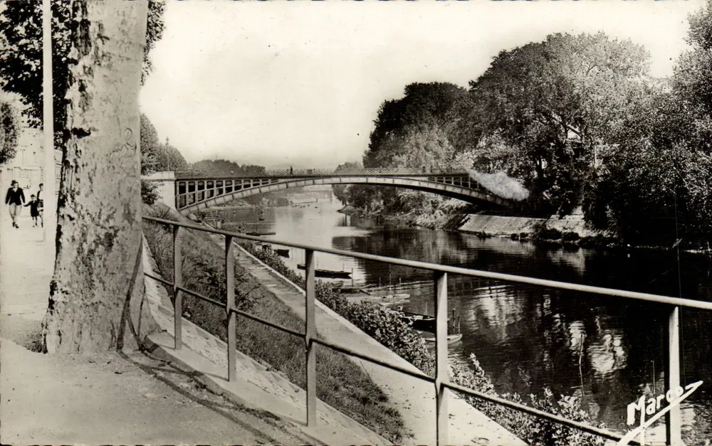 Der Clichy-Brücke und der Quai des Doktors Dervaux — Asnières-sur-Seine — Marcel Art Editions - Vorderseite