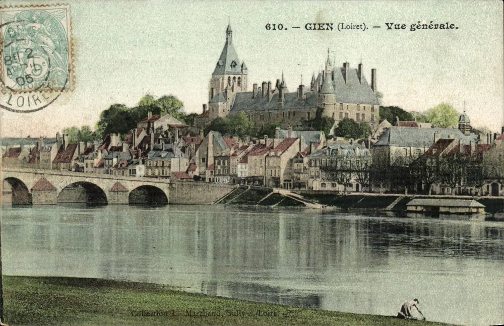Gien (Loiret) — Visão geral — Coleção Marchand, Sully-sur-Loire, n°610 - Frente