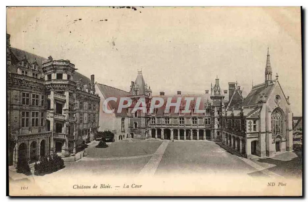 Castelo de Blois — A Cour — ND Phot - Frente