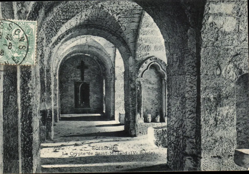 A Cripta de São Médard — Soissons (século IV) — editor não identificado - Frente