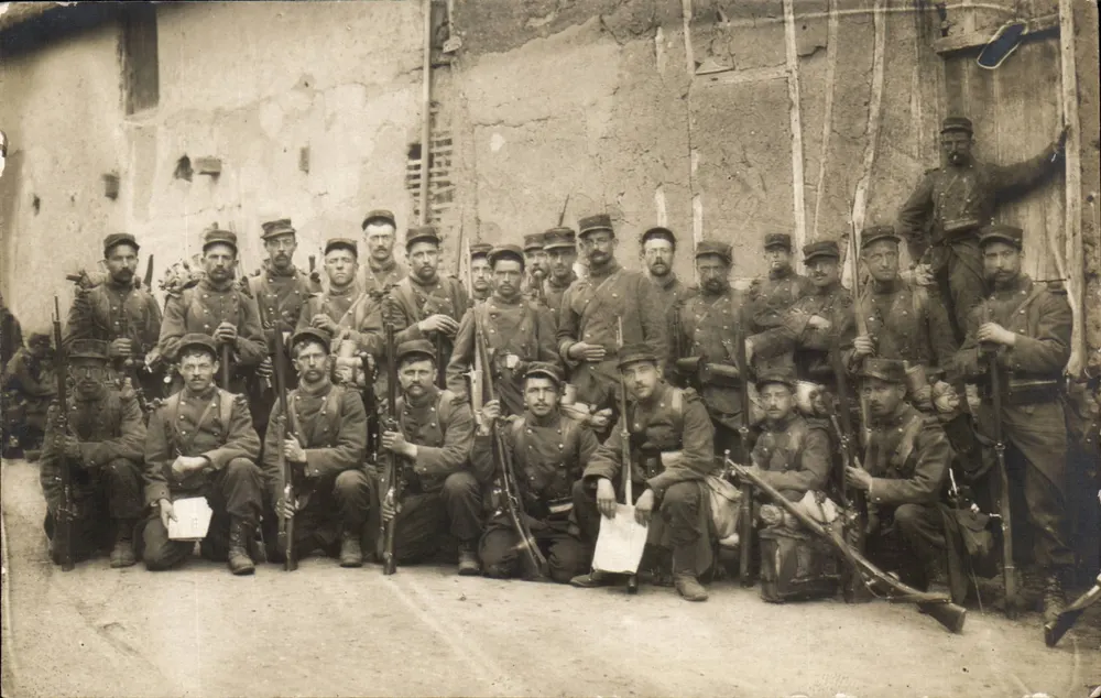 Gruppe von Soldaten — Krieg 1914-1918 — Verlag unbekannt - Vorderseite
