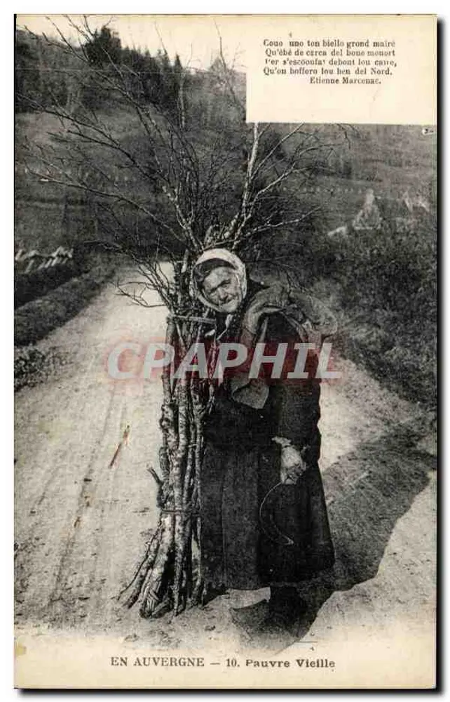 En Auvergne — Pauvre Vieille — éditeur : A. TIRAT - Vorderseite