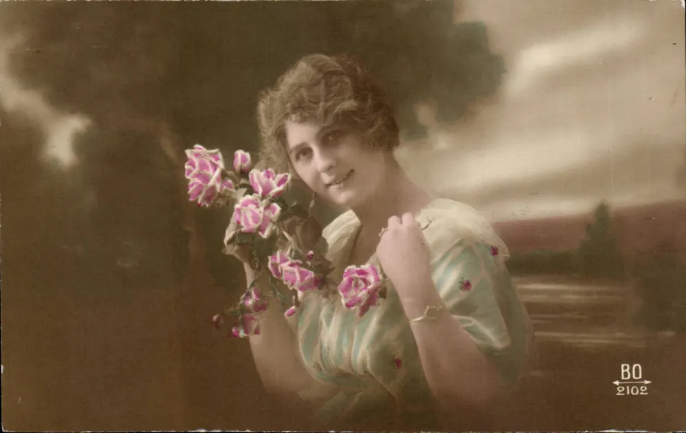 Junge Frau mit Rosen — Portrait — BO 2102 - Vorderseite