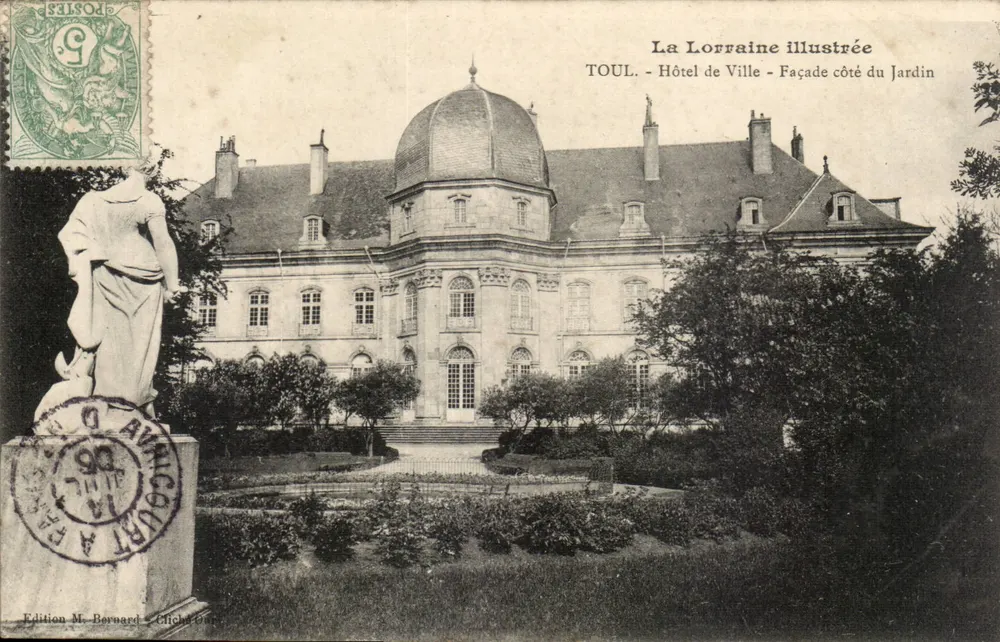 Toul - Rathaus - Fassade zum Garten — La Lorraine Illustrée, Edition M. Bernard, Cliché Fouché - Vorderseite