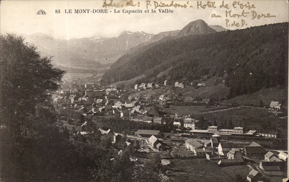 Le Mont-Dore - O Capucino e a Vale — P. Dieudonné, Hotel de l'Oize - Frente