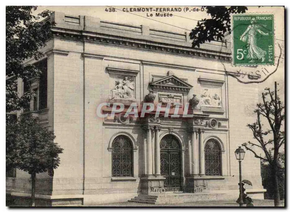 Clermont-Ferrand (P.-de-D.) — O Museu — Marca de T. Poucuelle - Frente