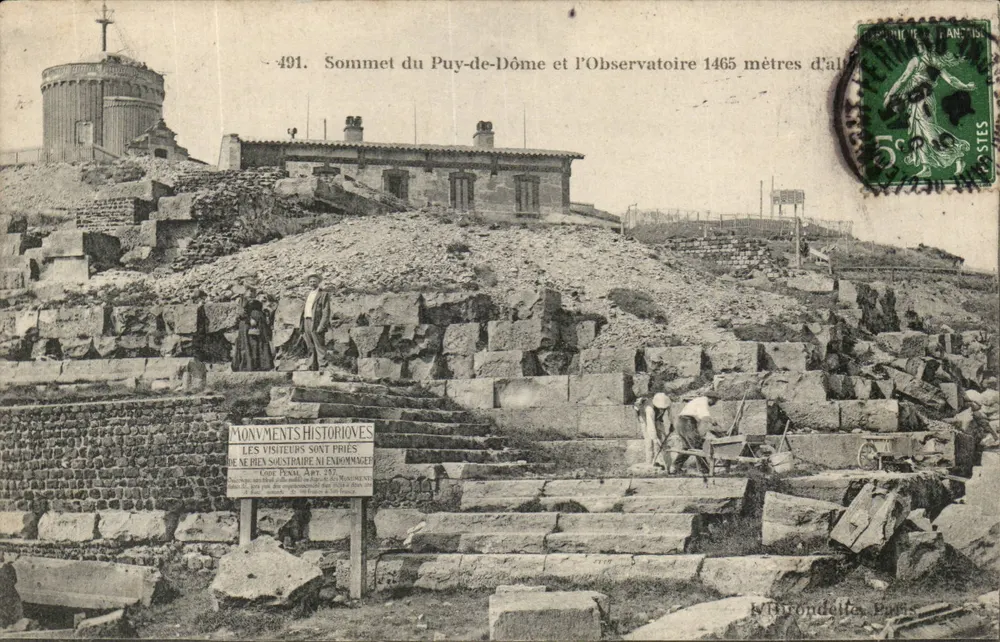 Gipfel des Puy-de-Dôme und das Observatorium — 1465 Meter Höhe — Verlag K. Birondeille, Paris, Nr. 491 - Vorderseite