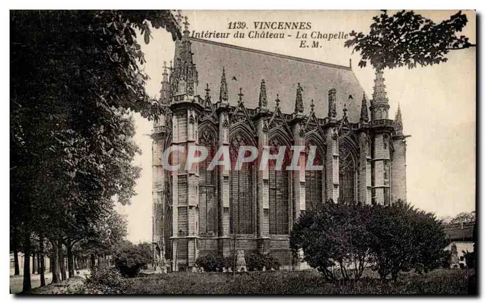 Vincennes - Interior do Castelo - A Capela — E.M. n°1139 - Frente