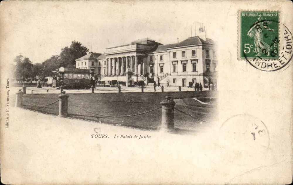 Tours - O Palácio de Justiça — Livraria P. Verneau, Tours - Frente