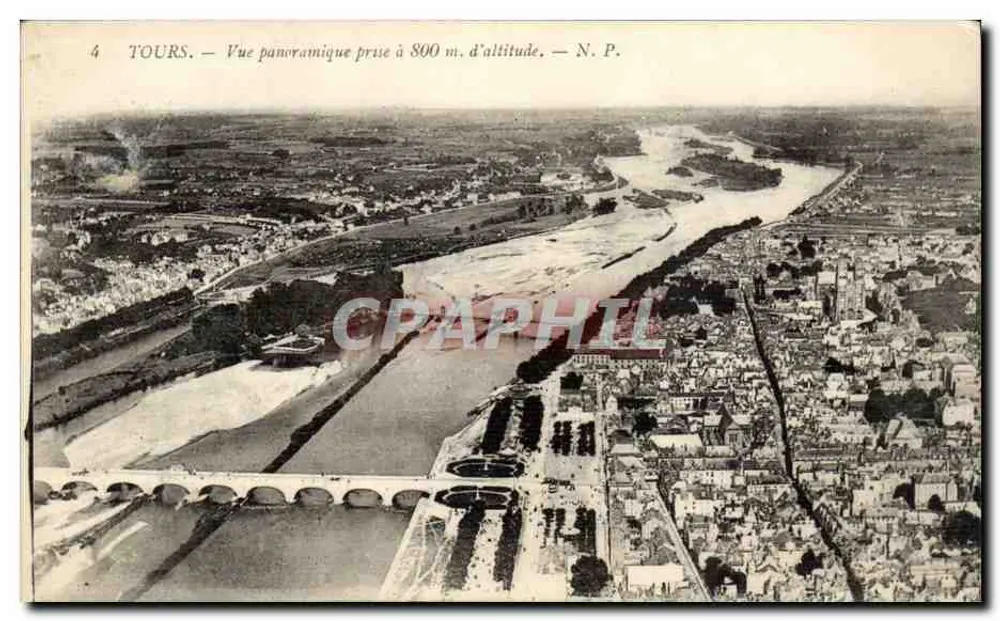 Tours — Panoramablick aus 800 m Höhe — N. P. - Vorderseite
