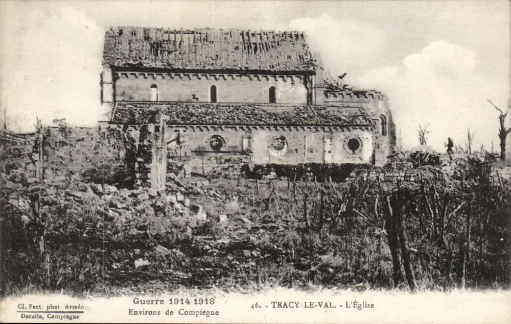 ट्रेसी-ले-वाल - चर्च - युद्ध के बाद के अवशेष 1914-1918 - प्रकाशक डेकैल, कॉम्पिग्न, संख्या 46 - आगे