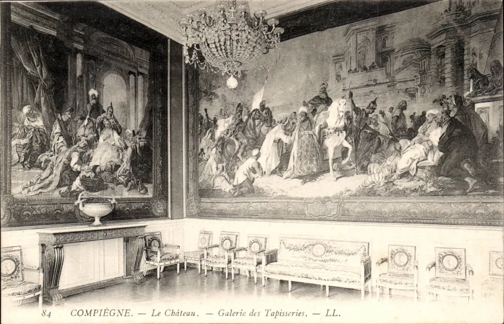 Compiègne — O Castelo — Galeria das Tapeçarias — LL. — n°84 - Frente