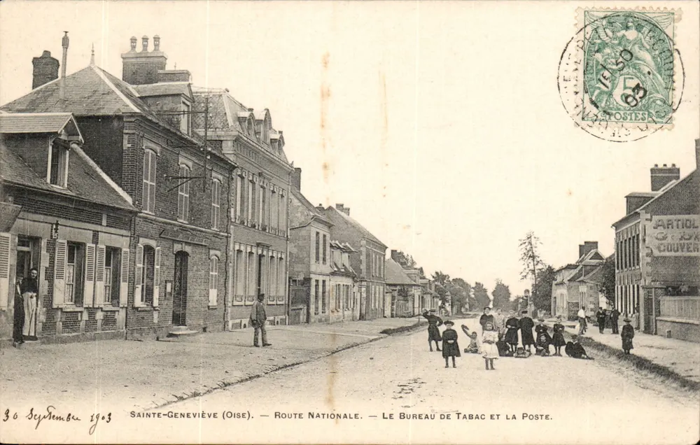 Sainte-Geneviève (Oise) — Nationale Straße — Das Tabakamt und das Postamt - Vorderseite