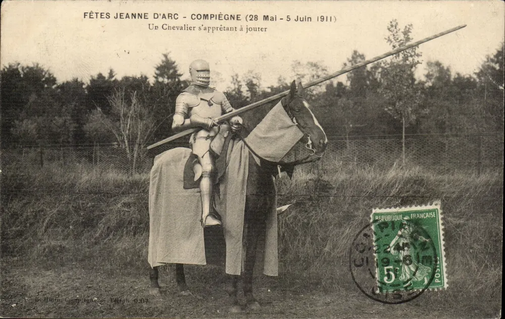 Fest der Jeanne d'Arc - Compiègne (28. Mai - 5. Juni 1911) — Ein Ritter bereitet sich auf ein Turnier vor — Verlag: Le Hain, Compiègne, Nr. 0.07 - Vorderseite