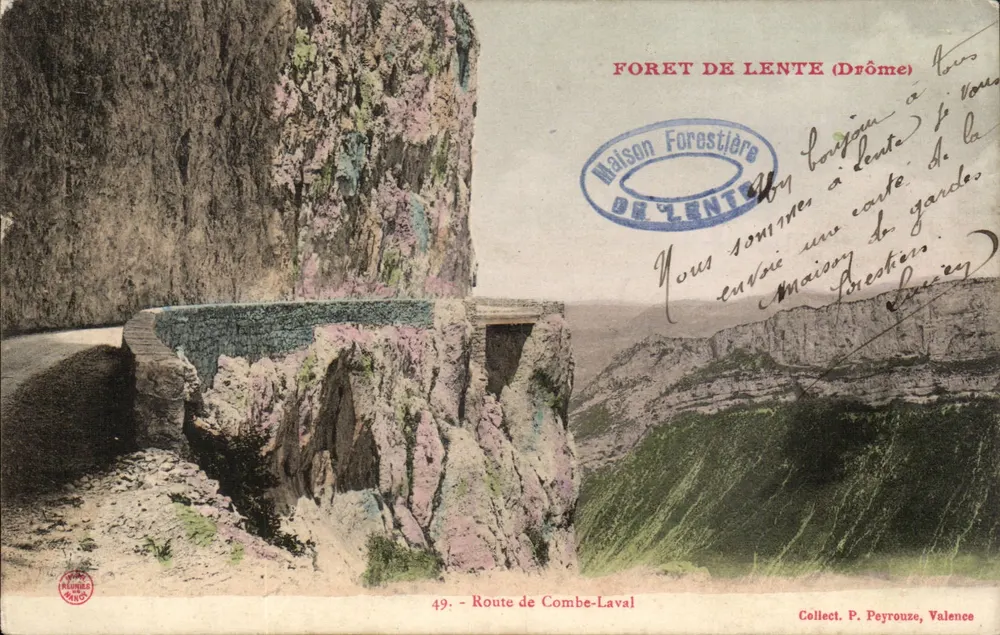 Floresta de Lente (Drôme) — Estrada de Combe-Laval — Casa Florestal de Lente, n°49 - Frente