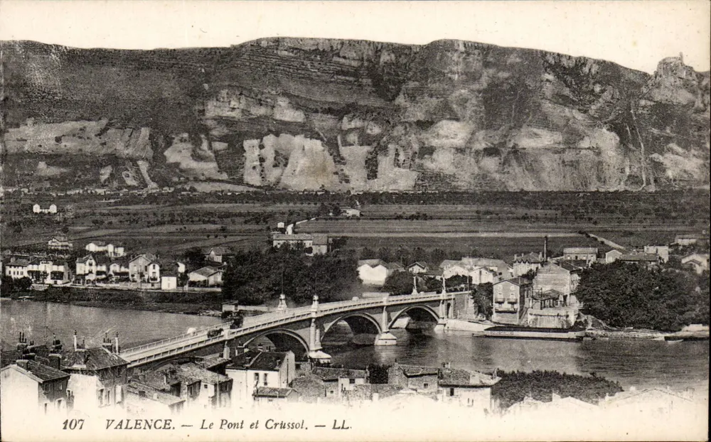 Valência — O Ponte e Cruissol — LL. — N° 107 - Frente