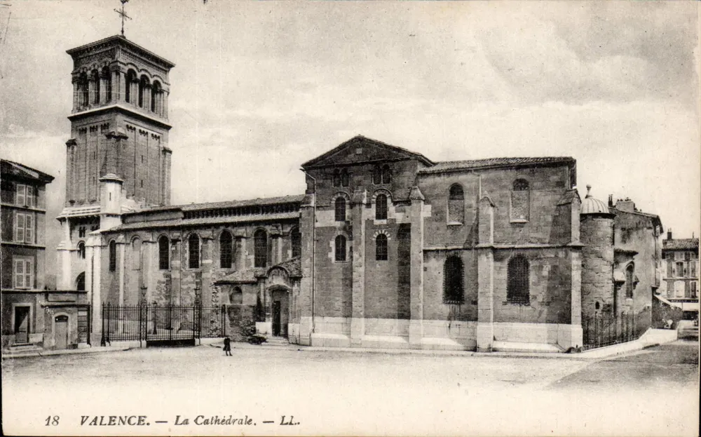 Valence — A Catedral — LéFils e Cie, Paris, n°18 - Frente